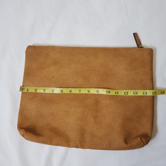 Free People Vegan Leather Tablet Ipad Case Pouch - Picture 7 of 10